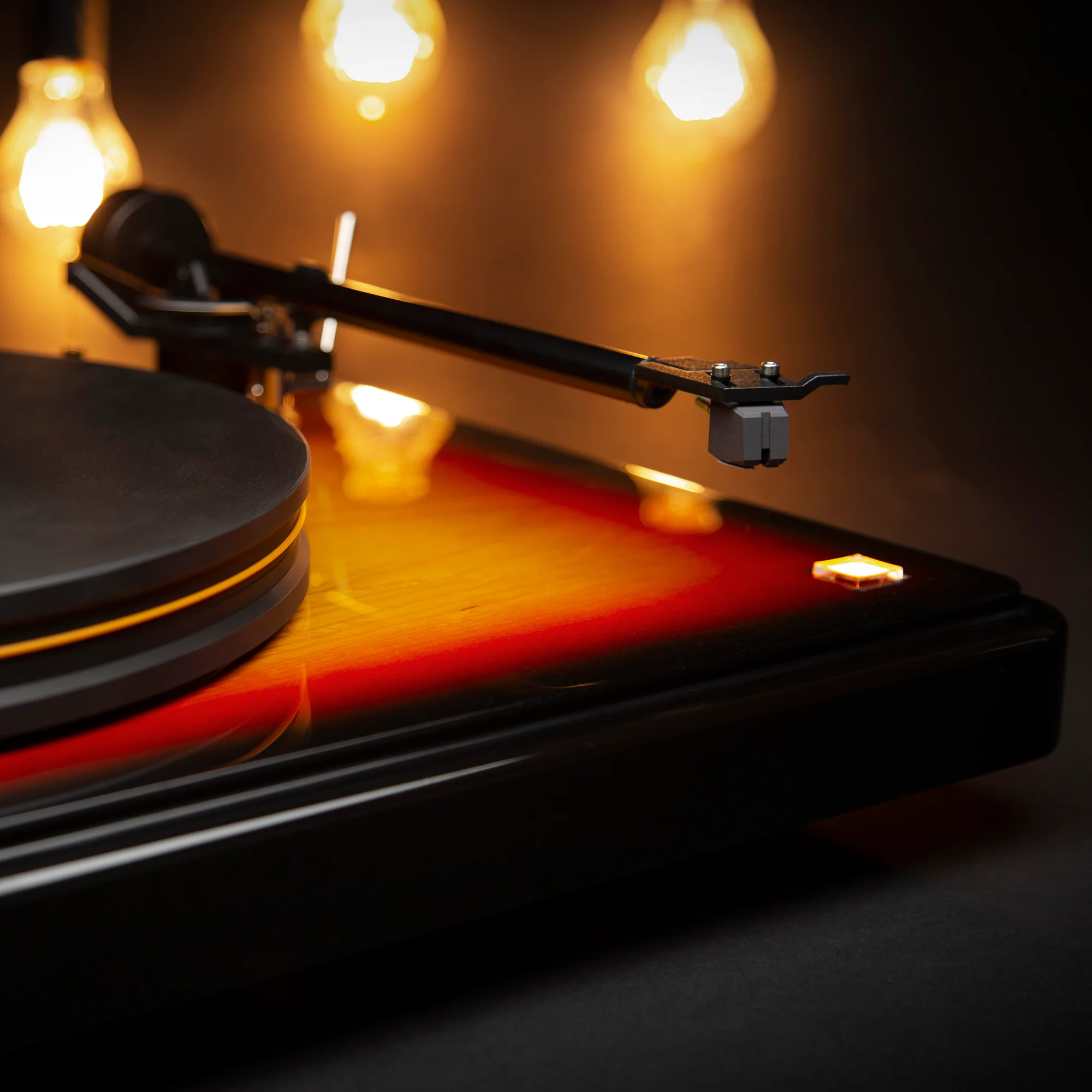MoFi PrecisionDeck Limited Edition Turntable - Image 12